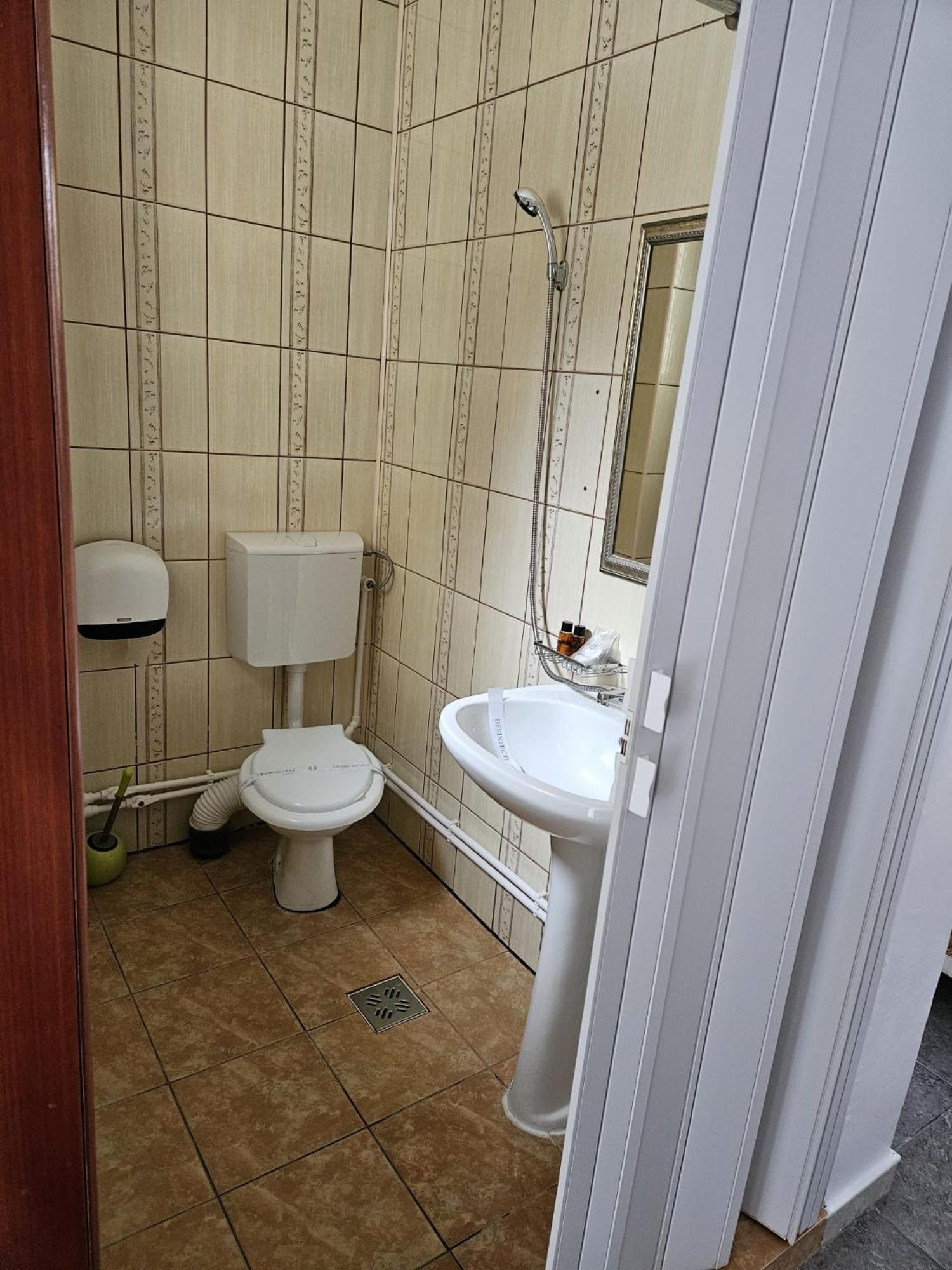 Două Mai Villa Mugur מראה חיצוני תמונה